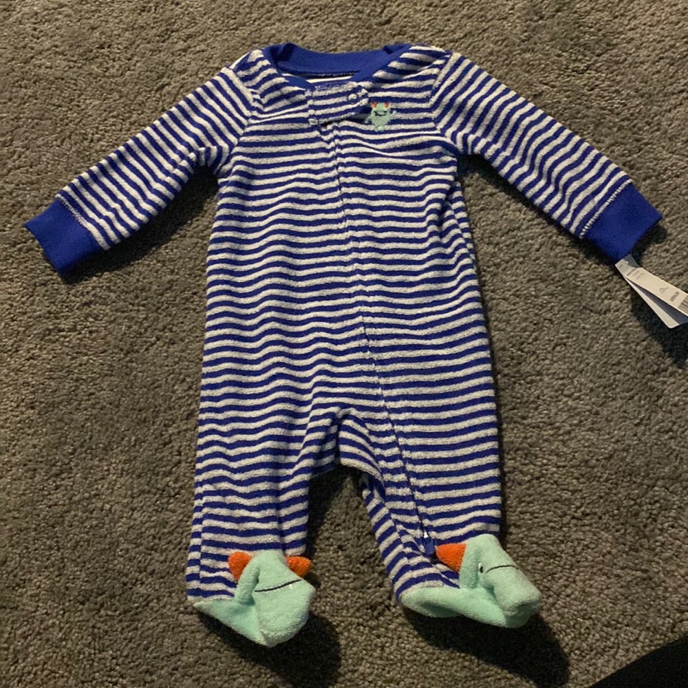 Boys Newborn Sleep & Play